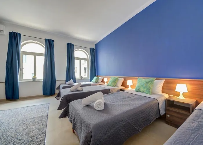 Apartman St Julian's Unique 3-bedroom And Penthouse With Jacuzzi