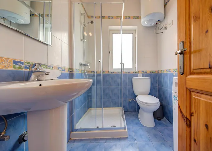 St Julian's Unique 3-bedroom And Penthouse With Jacuzzi