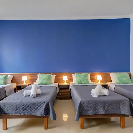 St Julian's Unique 3-bedroom And Penthouse With Jacuzzi *