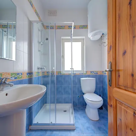 דירה St Julian's Unique 3-bedroom And Penthouse With Jacuzzi *